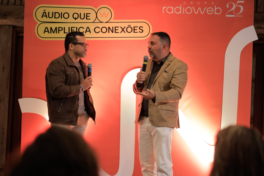 Jornalistas da Agência Radioweb trocam ideia com Lucas Oliveira
